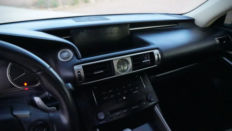 2014 Lexus IS 3rd Gen - Image 13 of 17
