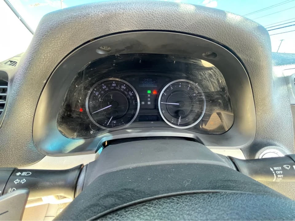 2014 Lexus IS 3rd Gen - Image 13 of 15