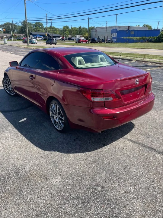 2014 Lexus IS 3rd Gen - Image 5 of 15