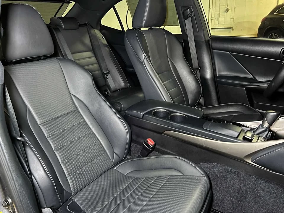 2014 Lexus IS 3rd Gen - Image 8 of 12