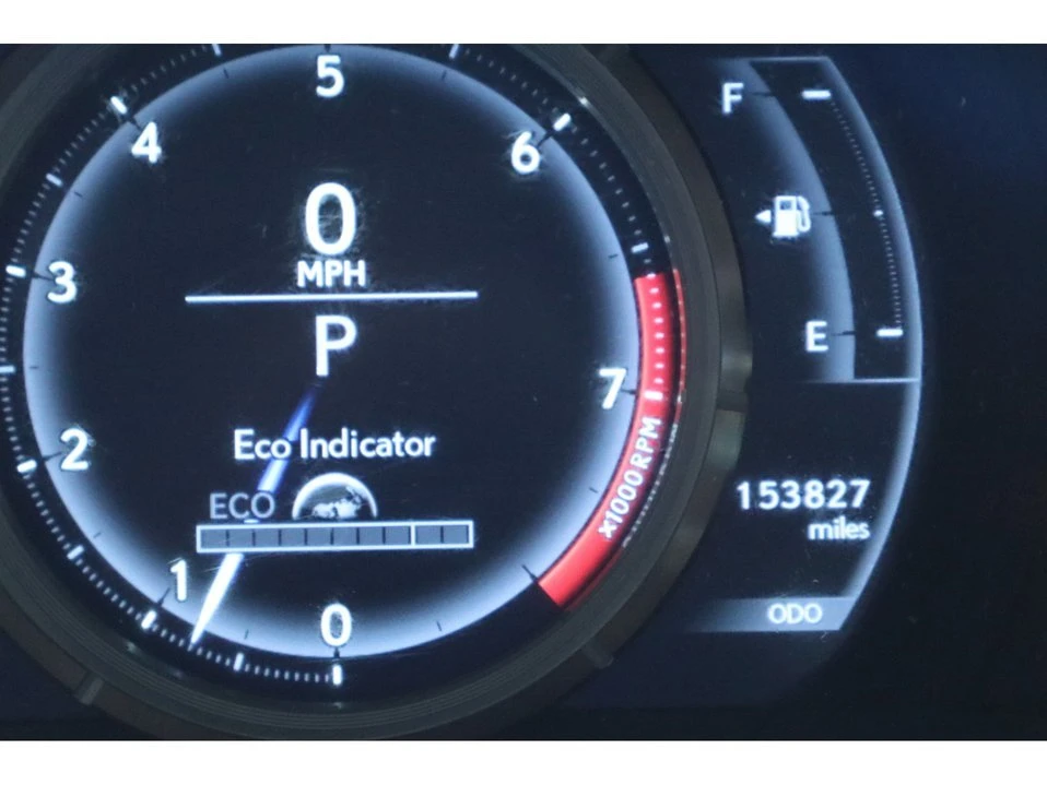 2014 Lexus IS 3rd Gen - Image 16 of 17