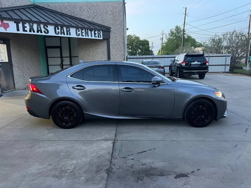 2014 Lexus IS 3rd Gen - Image 4 of 16