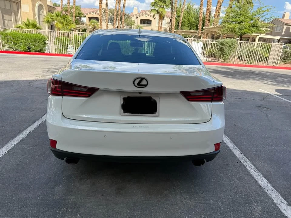 2014 Lexus IS 3rd Gen - Image 5 of 8