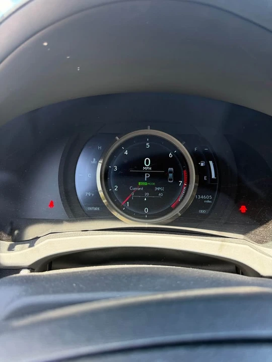 2014 Lexus IS 3rd Gen - Image 12 of 13