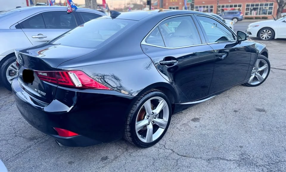 2014 Lexus IS 3rd Gen - Image 9 of 10