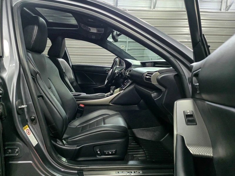 2014 Lexus IS 3rd Gen - Image 6 of 13