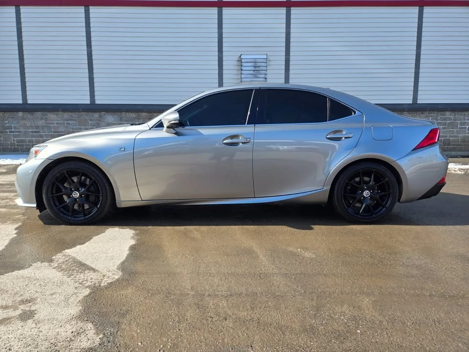 2014 Lexus IS 3rd Gen - Image 4 of 20
