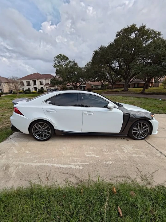 2014 Lexus IS 3rd Gen - Image 5 of 20
