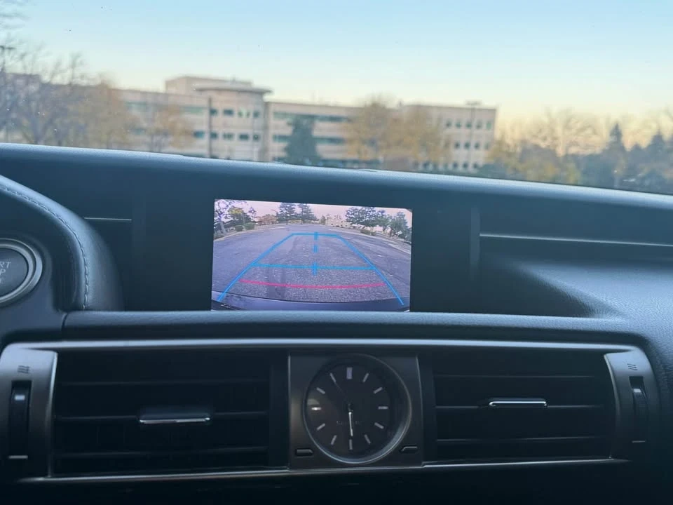 2014 Lexus IS 3rd Gen - Image 8 of 10