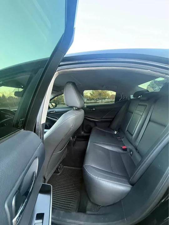 2014 Lexus IS 3rd Gen - Image 6 of 10