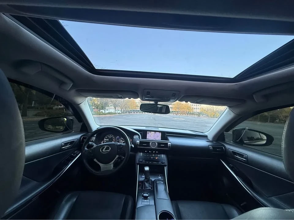 2014 Lexus IS 3rd Gen - Image 7 of 10