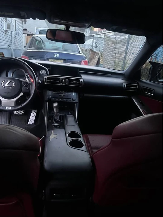 2014 Lexus IS 3rd Gen - Image 10 of 17