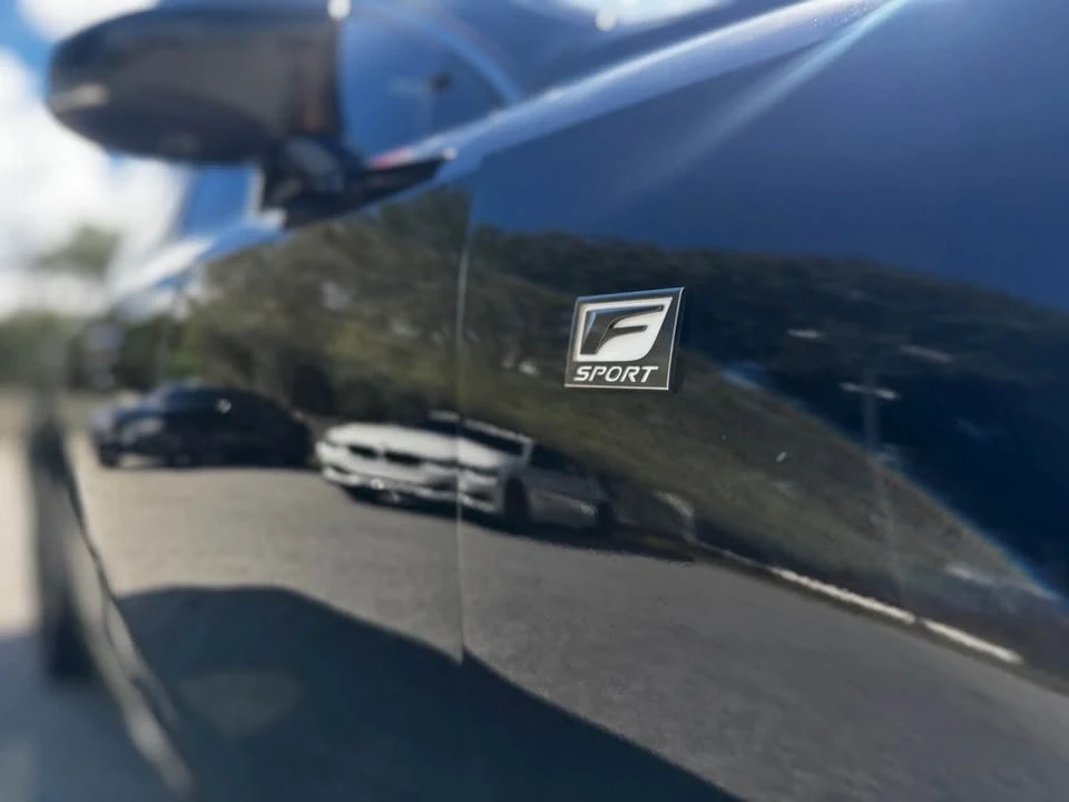 2014 Lexus IS F 2nd Gen - Image 7 of 19