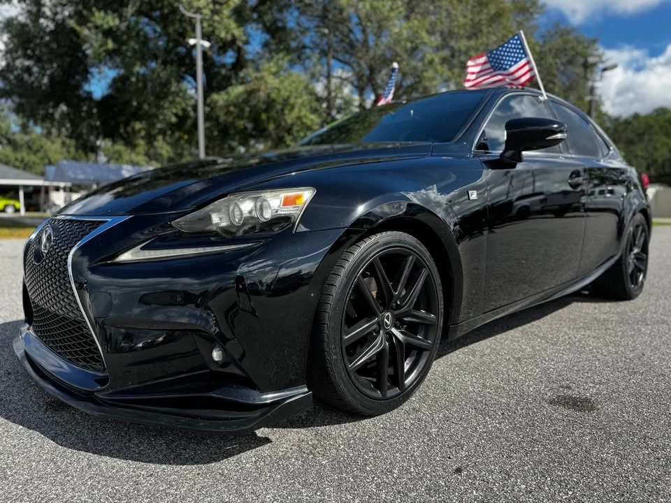 2014 Lexus IS F 2nd Gen - Image 9 of 19