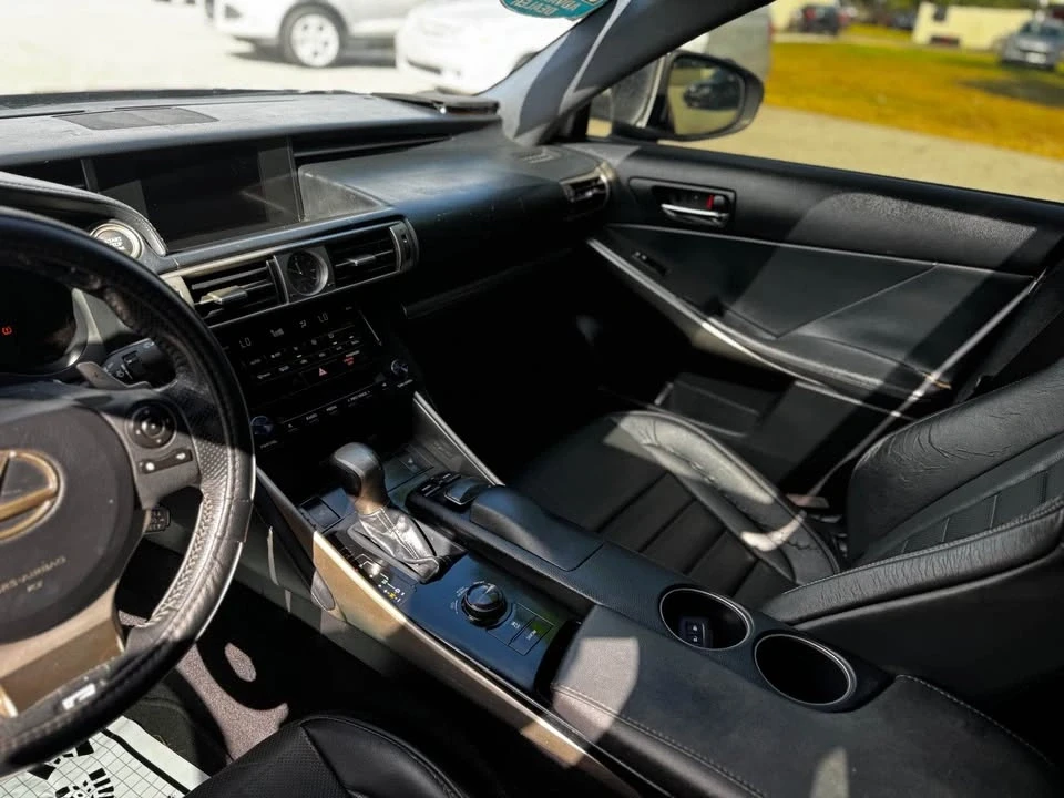 2014 Lexus IS F 2nd Gen - Image 12 of 19