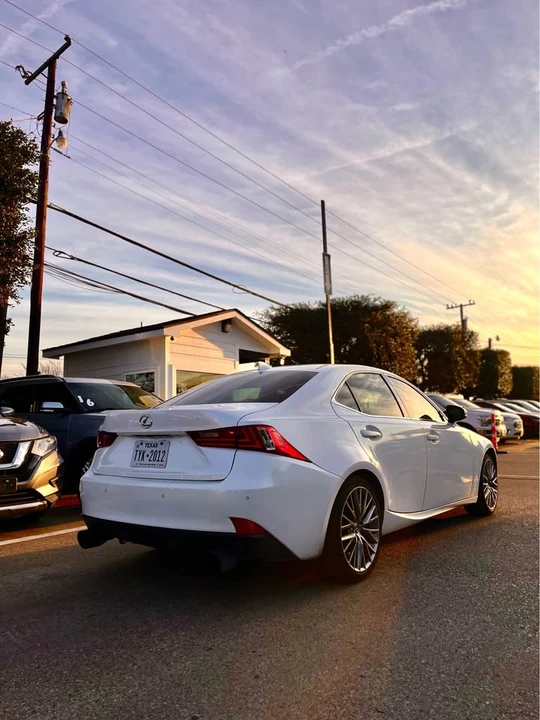 2014 Lexus IS F 2nd Gen - Image 10 of 11