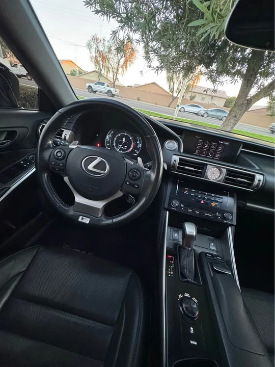 2014 Lexus IS F 2nd Gen - Image 9 of 20