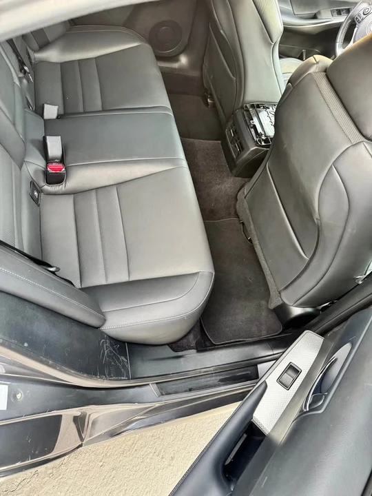 2014 Lexus IS 3rd Gen - Image 15 of 17