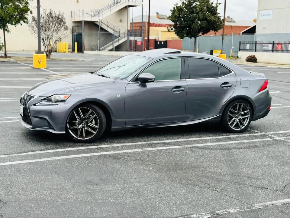 2014 Lexus IS 3rd Gen - Image 4 of 17