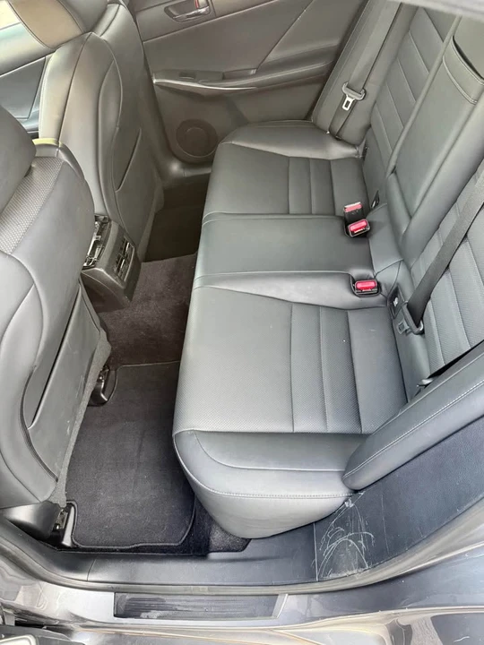 2014 Lexus IS 3rd Gen - Image 16 of 17