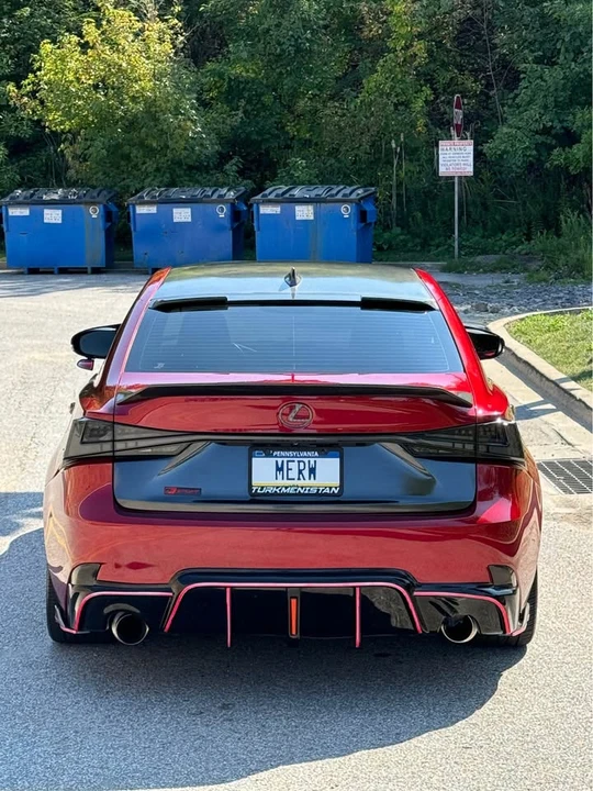 2014 Lexus IS 3rd Gen - Image 11 of 20