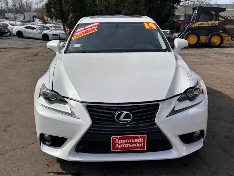2014 Lexus IS 3rd Gen - Image 4 of 20
