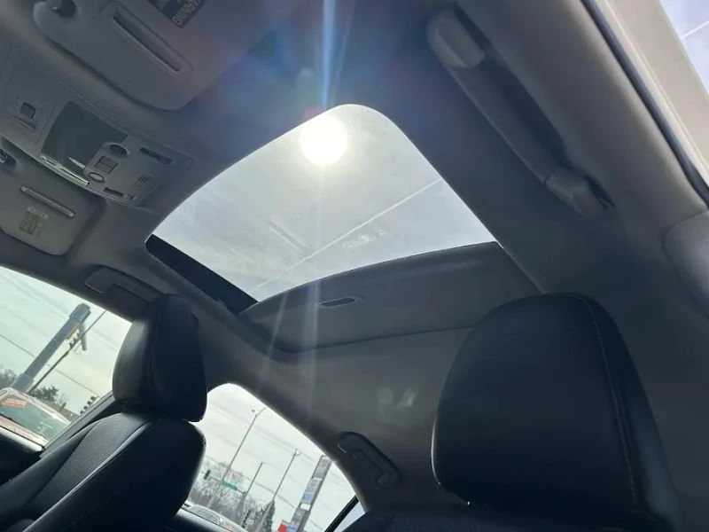 2014 Lexus IS 3rd Gen - Image 17 of 20