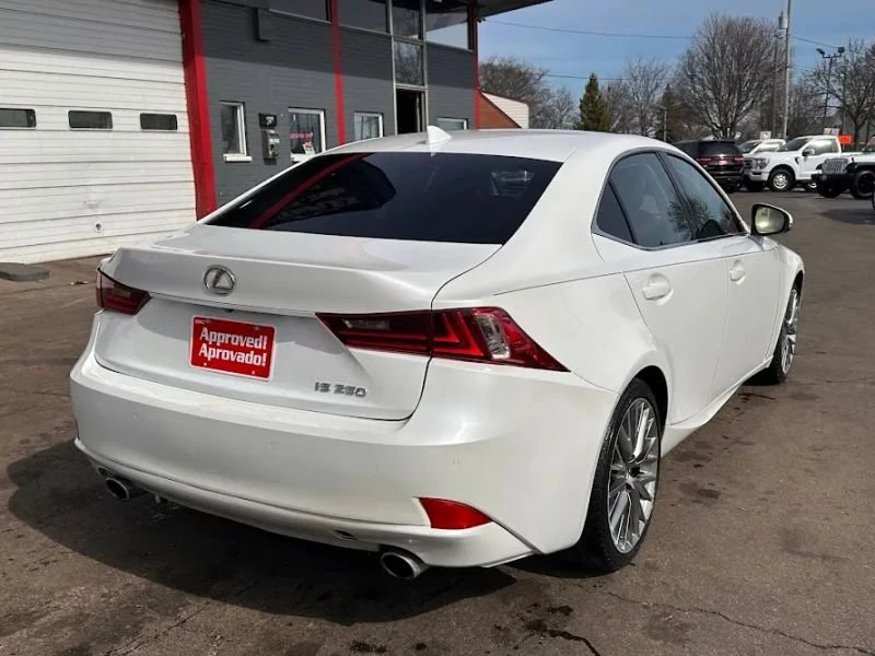 2014 Lexus IS 3rd Gen - Image 10 of 20