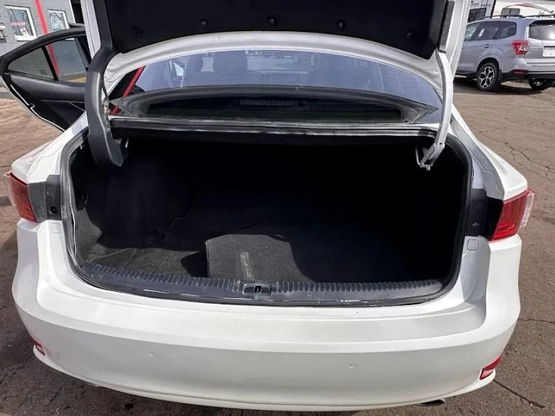 2014 Lexus IS 3rd Gen - Image 14 of 20