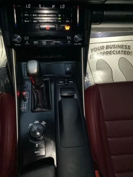 2014 Lexus IS 3rd Gen - Image 17 of 19