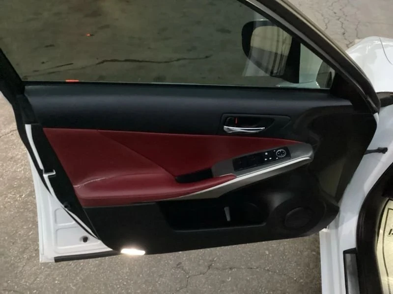 2014 Lexus IS 3rd Gen - Image 14 of 19