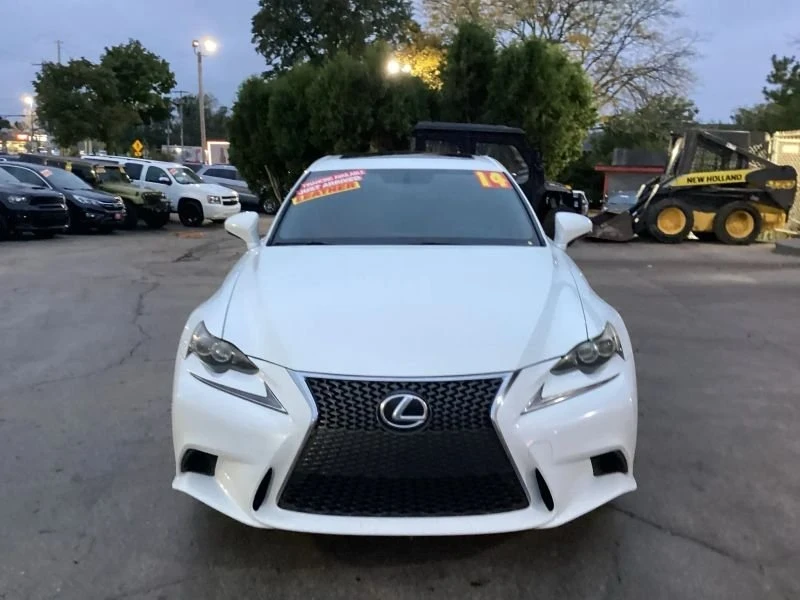 2014 Lexus IS 3rd Gen - Image 4 of 19