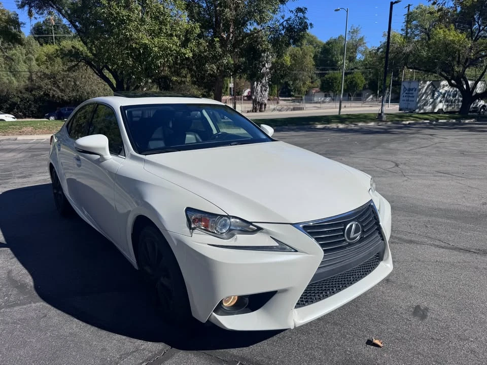 2014 Lexus IS 3rd Gen - Image 9 of 20