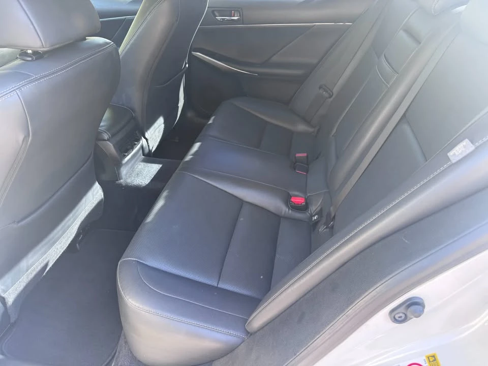 2014 Lexus IS 3rd Gen - Image 13 of 20