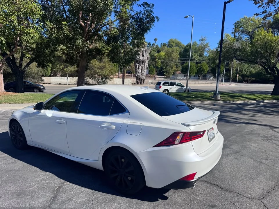 2014 Lexus IS 3rd Gen - Image 7 of 20