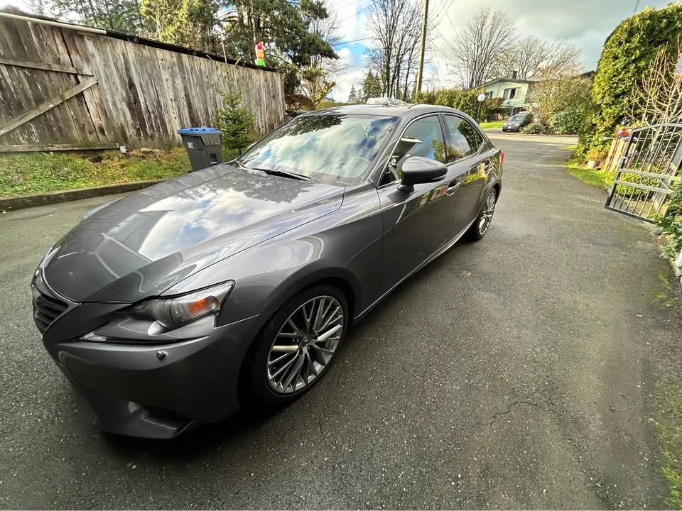 2014 Lexus IS 3rd Gen - Image 6 of 10