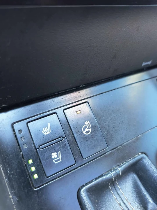 2014 Lexus IS 3rd Gen - Image 12 of 18