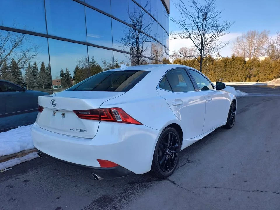 2014 Lexus IS 3rd Gen - Image 13 of 18
