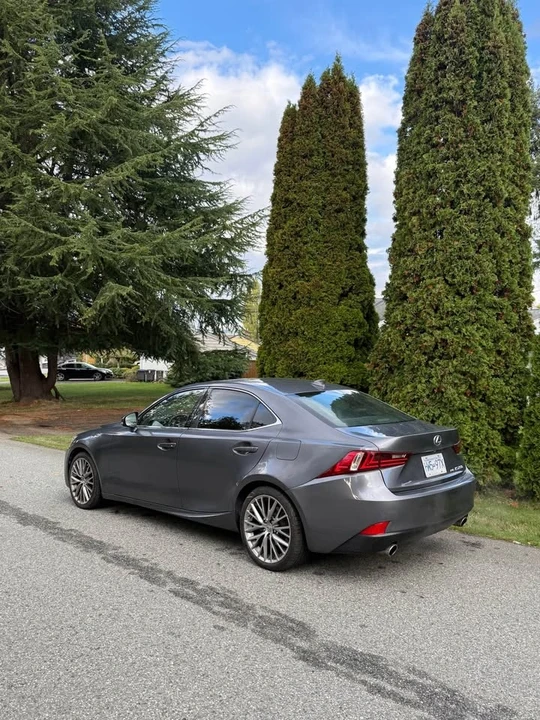 2014 Lexus IS 3rd Gen - Image 4 of 20
