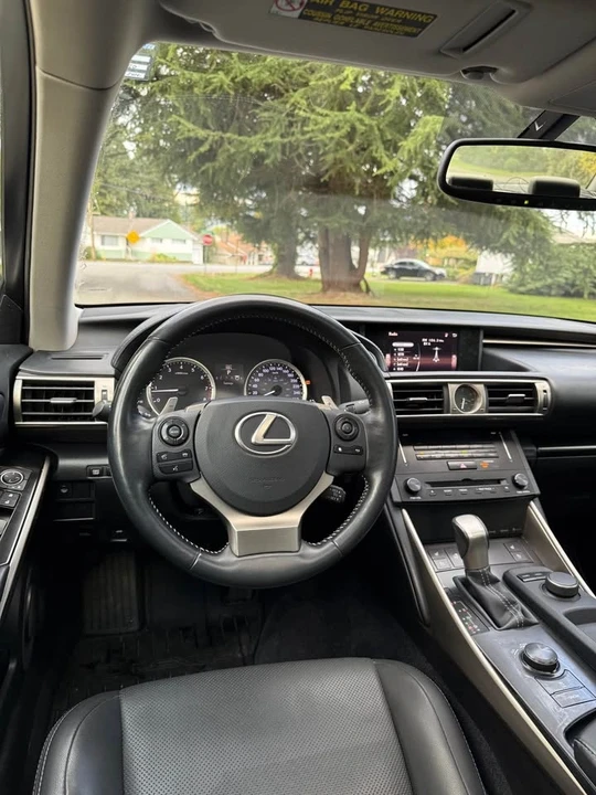 2014 Lexus IS 3rd Gen - Image 13 of 20
