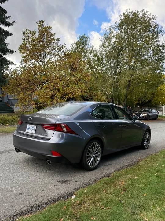 2014 Lexus IS 3rd Gen - Image 6 of 20