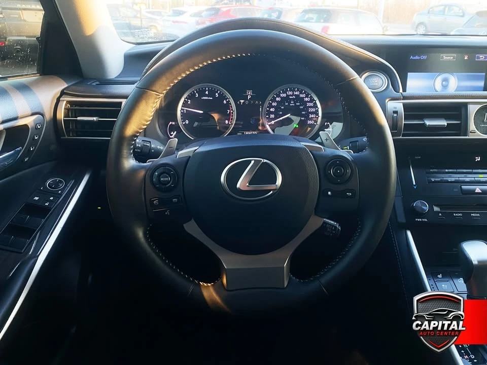 2014 Lexus IS 3rd Gen - Image 11 of 20