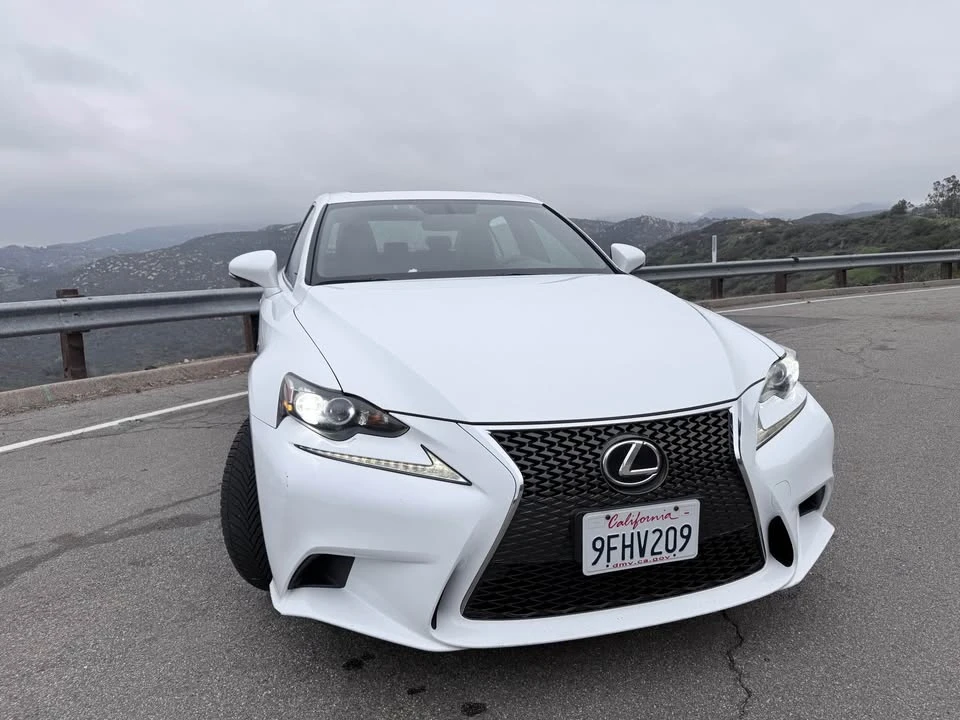 2014 Lexus IS 3rd Gen - Image 2 of 10