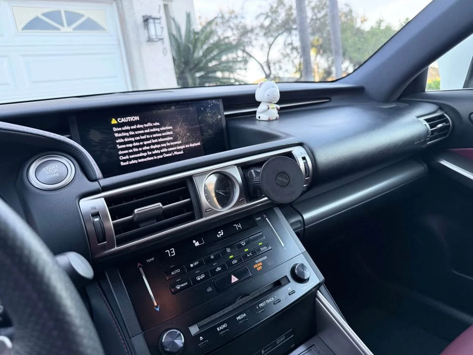 2014 Lexus IS 3rd Gen - Image 8 of 10