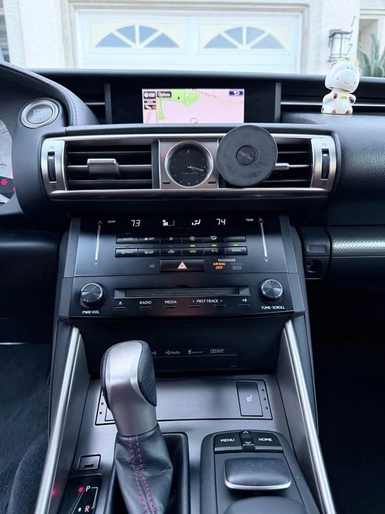 2014 Lexus IS 3rd Gen - Image 9 of 10