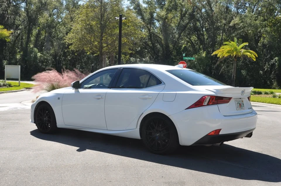 2014 Lexus IS 3rd Gen - Image 5 of 20