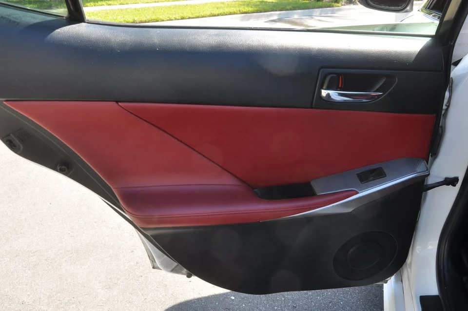 2014 Lexus IS 3rd Gen - Image 14 of 20
