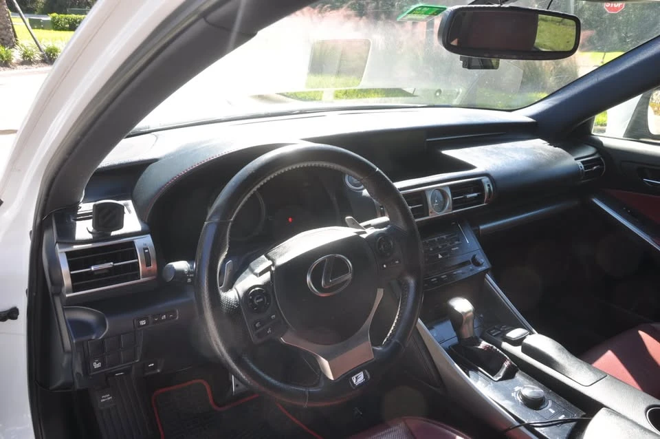 2014 Lexus IS 3rd Gen - Image 9 of 20
