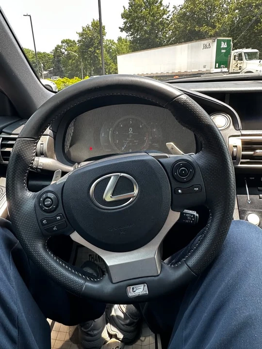 2014 Lexus IS 3rd Gen - Image 8 of 11