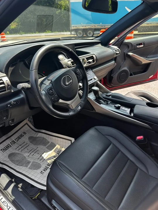 2014 Lexus IS 3rd Gen - Image 6 of 11
